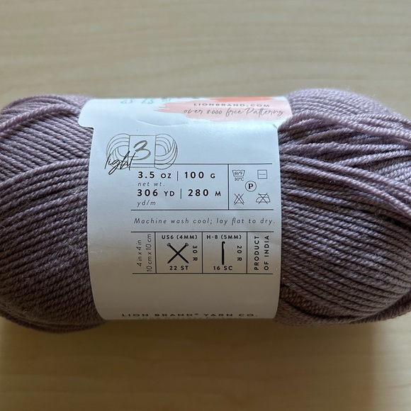 Handmade fingerless mittens - Picture 4 of 5